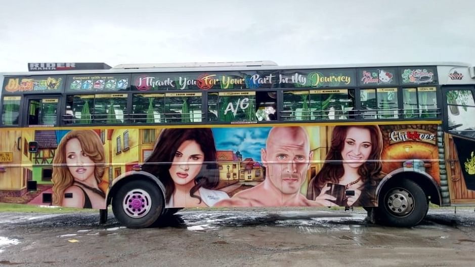 barris grant add porn on a public bus photo