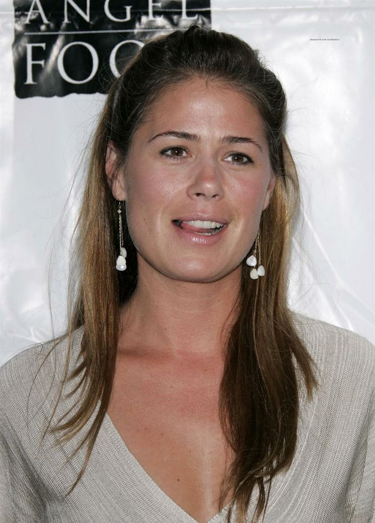 amanda lance add maura tierney sexy photo