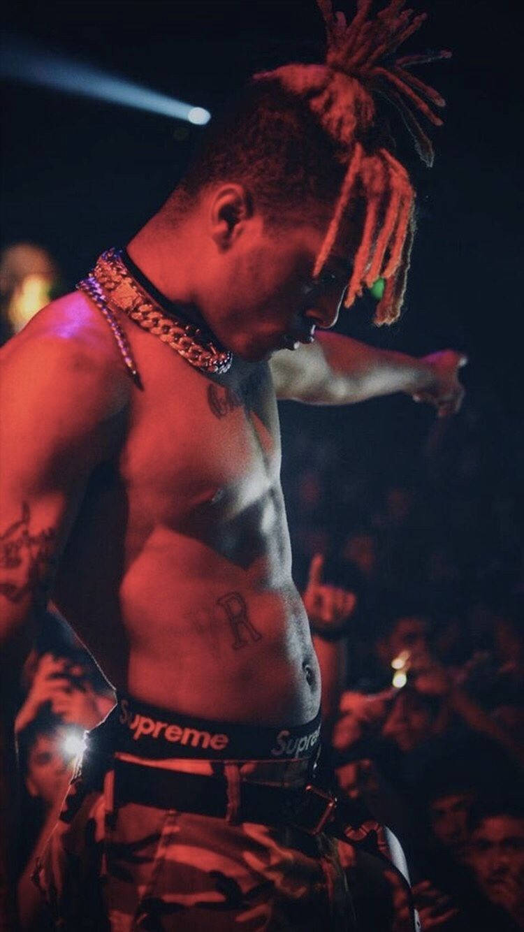 anna gloor add xxxtentacion naked photo