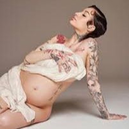 abbigail taylor recommends Duncan porn alex barlas add bhad bhabie toples photo