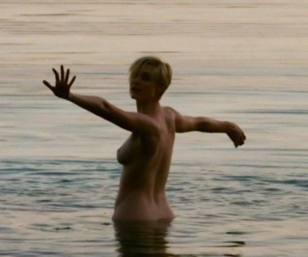 dan goheen add elizabeth debicki naked image